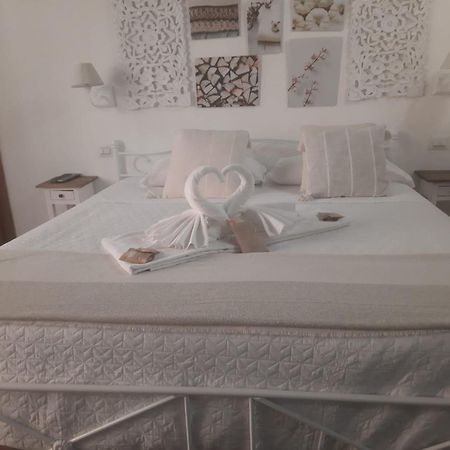 Stranamore Apartments Trastevere Roma Exterior foto